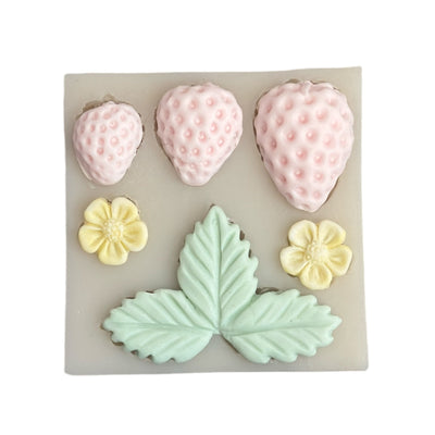 Strawberry w. Leaves (Multi Cavity)
