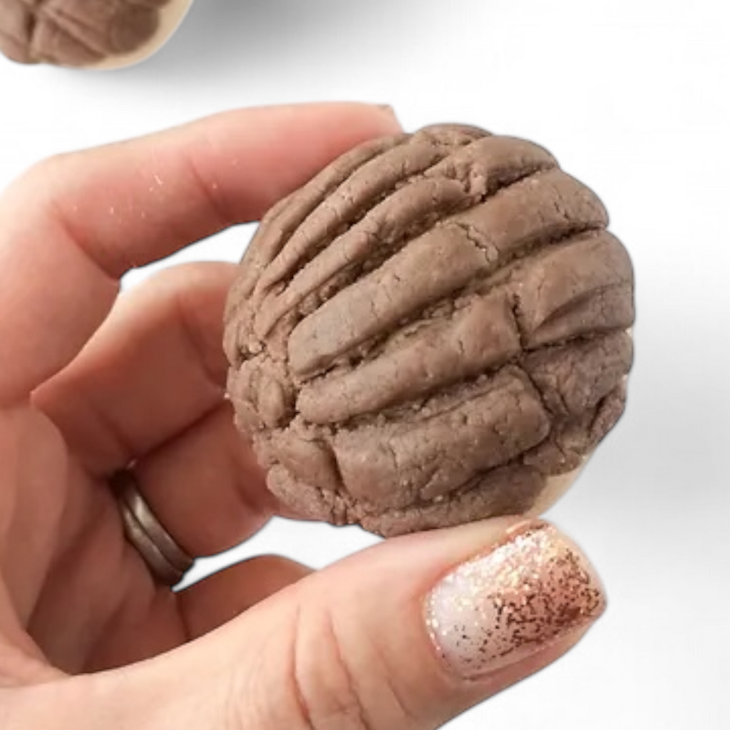 Round Conchita