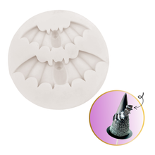 Load image into Gallery viewer, Bats w. Wings (2 Cavity)
