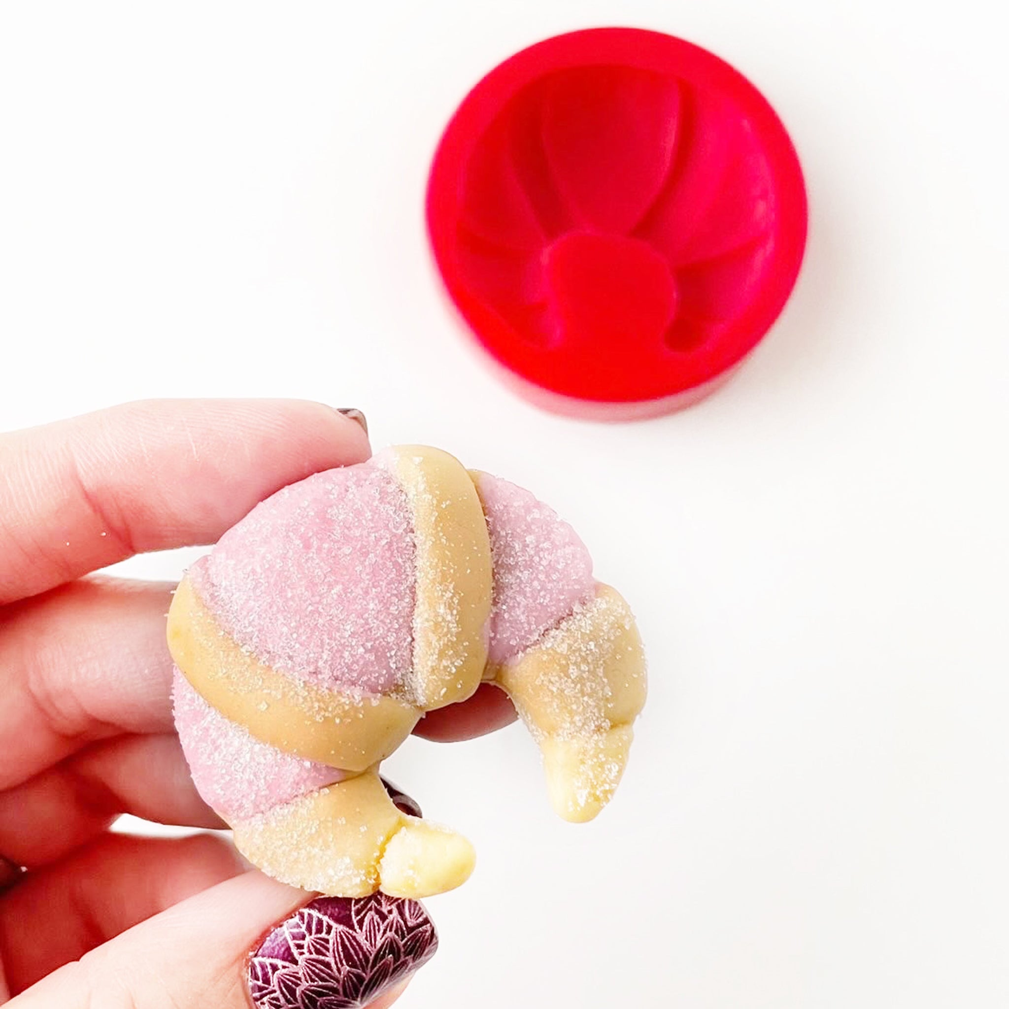 Cuernitos Mold – My Little Cakepop, llc