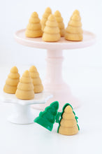 Load image into Gallery viewer, Cake Pop Mold, Christmas Tree
