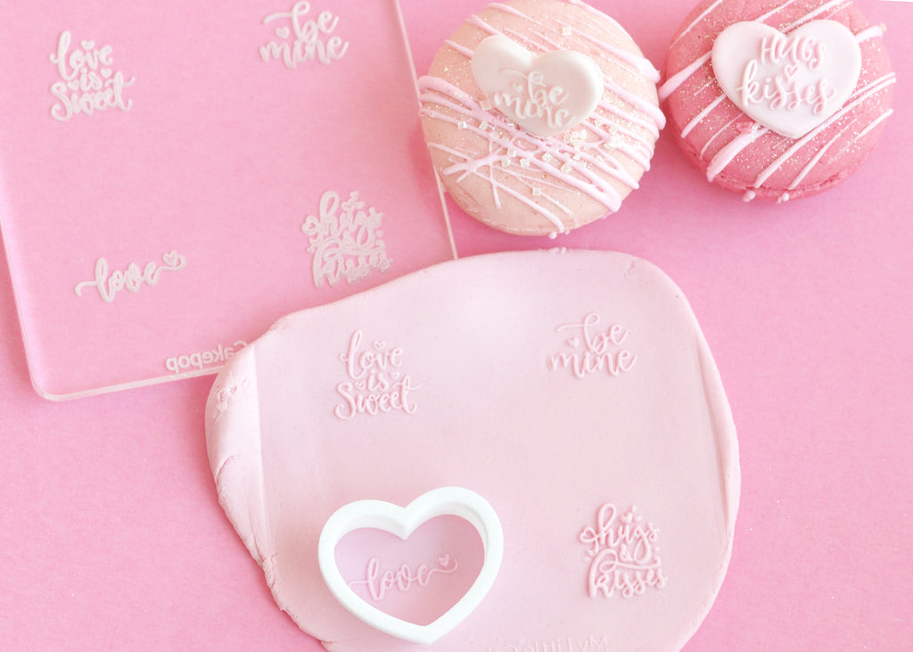 Script Conversation Pad with Heart Cutter (Style 2)