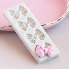 Load image into Gallery viewer, 1.25&quot; 4 Cavity Double Bow
