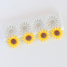 Load image into Gallery viewer, 4 Cavity Sunflower Mold
