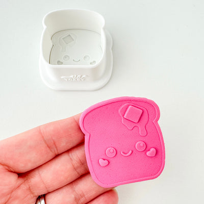 Toast Mini Cake Pop and Cookie Cutter