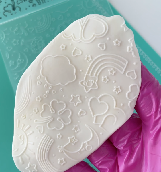 Plastic Folder Embosser, Rainbow Love