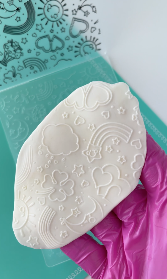 Plastic Folder Embosser, Rainbow Love