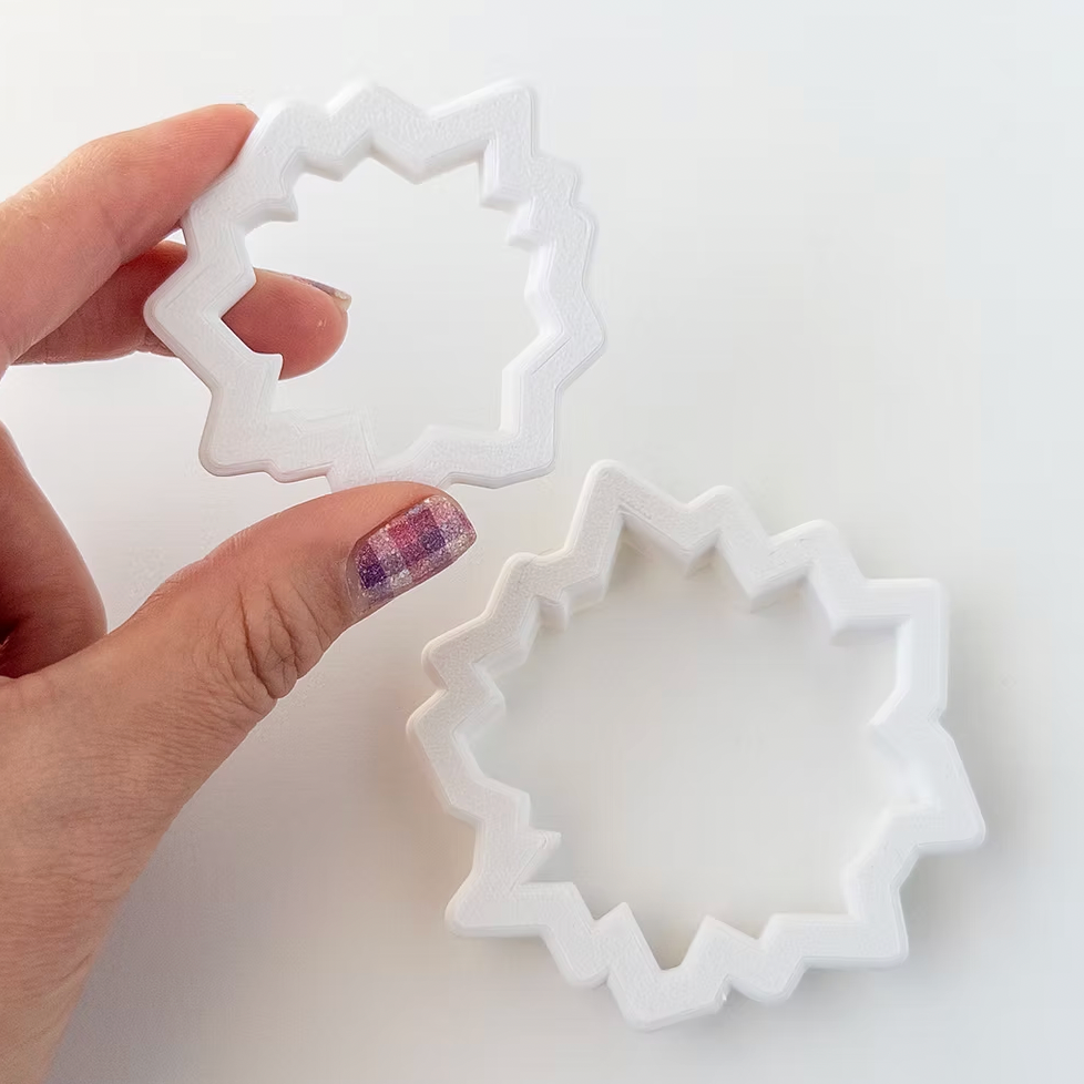 Cracked Egg Shell Cutters