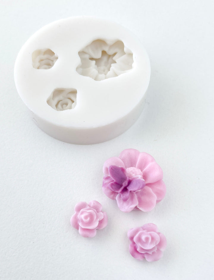 Rose and Pansy Mold w. Butterfly