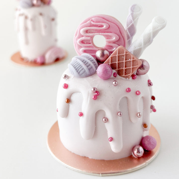 Single Tier Cake