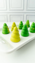 Load image into Gallery viewer, Cake Pop Mold, Christmas Tree
