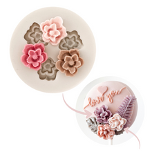 Load image into Gallery viewer, Ruffled Flower Mold (3 Cavity)
