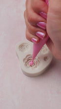 Load and play video in Gallery viewer, 1.25&quot; Rose Mold Style 2
