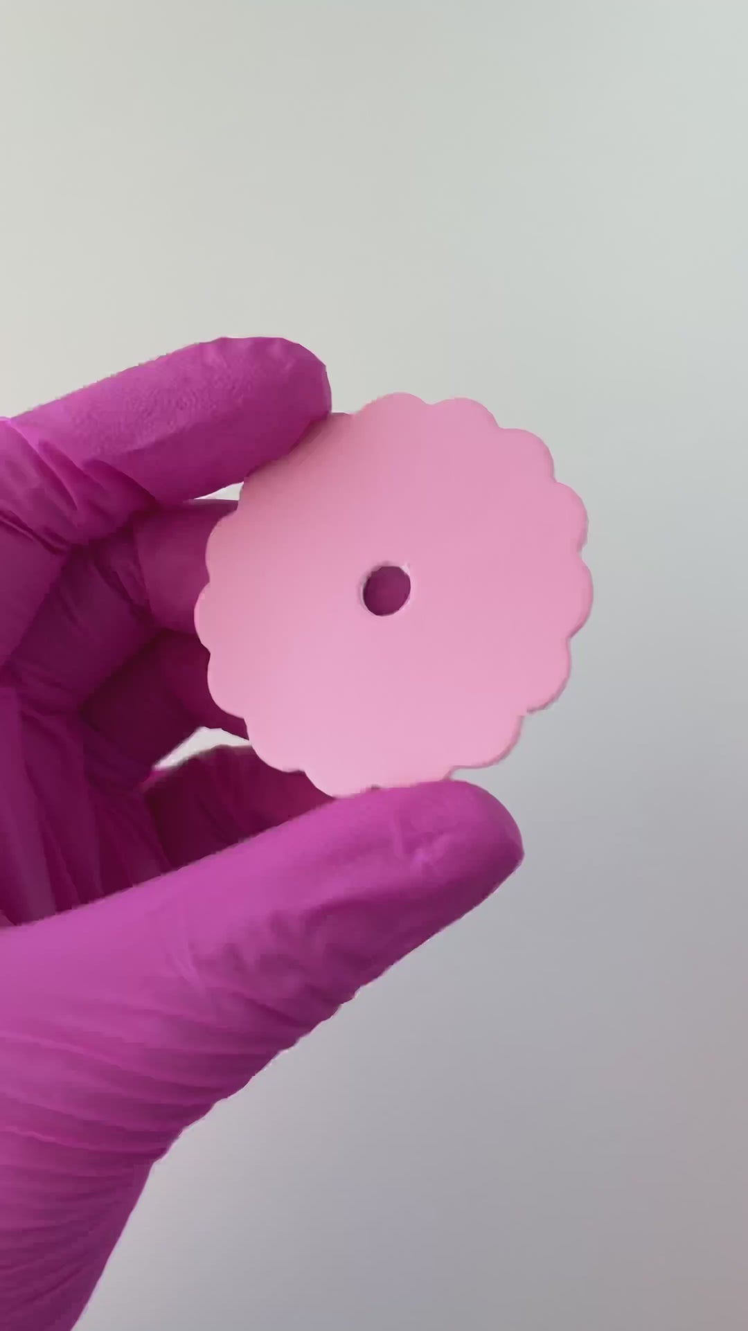 Cake Pop Boards, Scalloped Edge (50 pcs), Matte Pink
