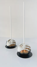 Load and play video in Gallery viewer, Pumpkin Cake Pop Mold
