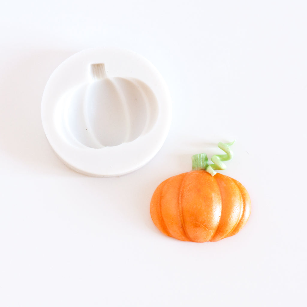 Cute Pumpkin Mold
