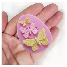 Load image into Gallery viewer, 3 Cavity Butterfly Mold
