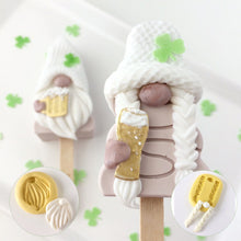 Load image into Gallery viewer, Tree Cakesicle Silicone Mold - 4 Cavity
