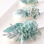 Cluster of Flowers Mold