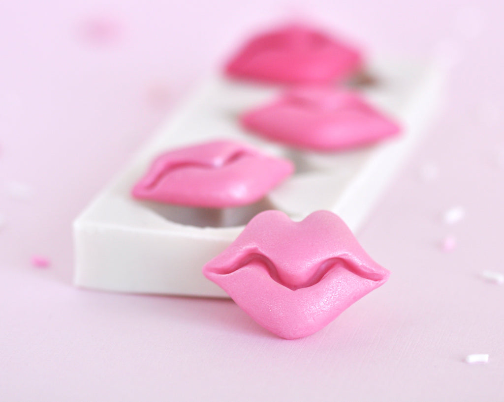Luscious Lips (4 Cavity)