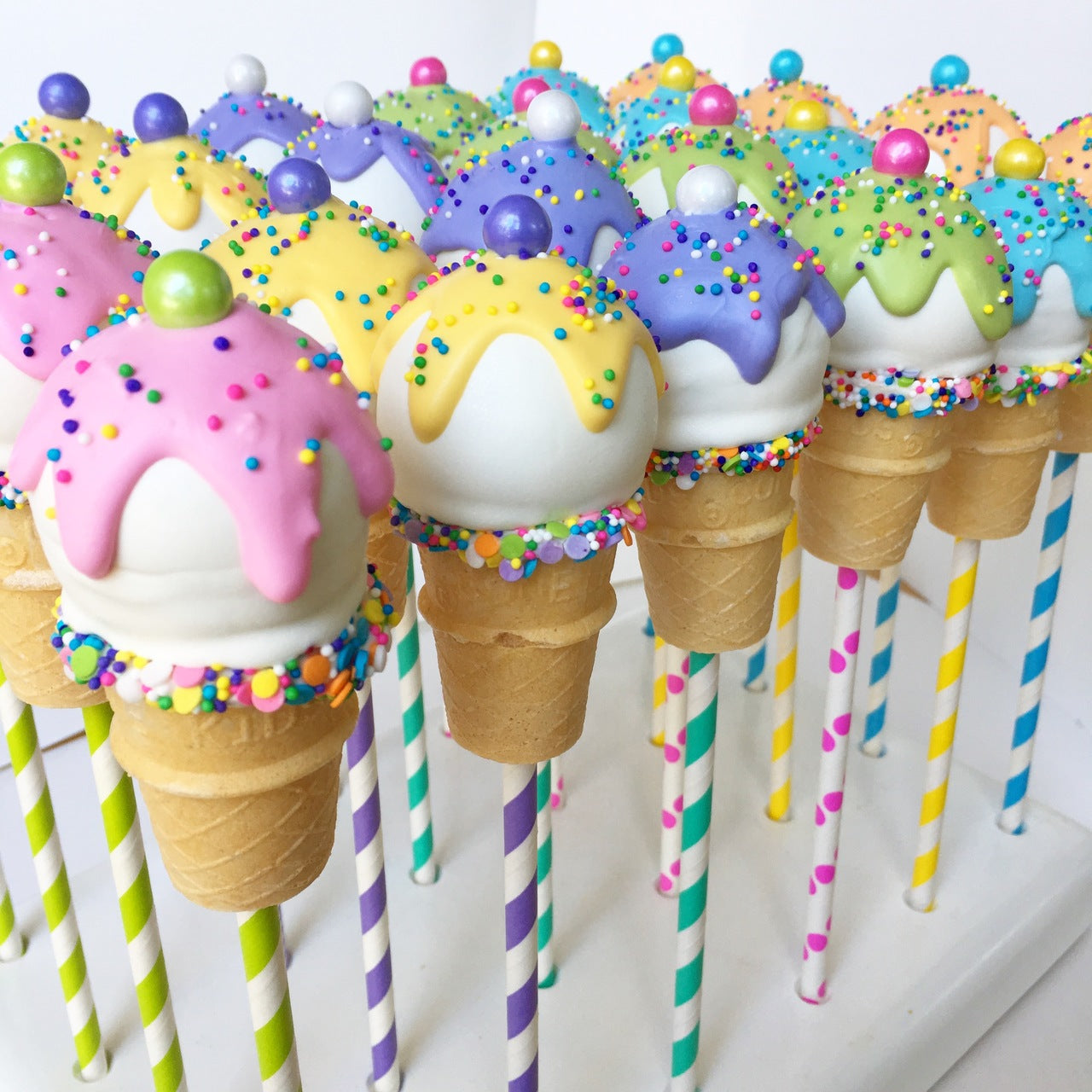 2 5/8 Sugar Ice Cream Cones – My Little Cakepop, llc