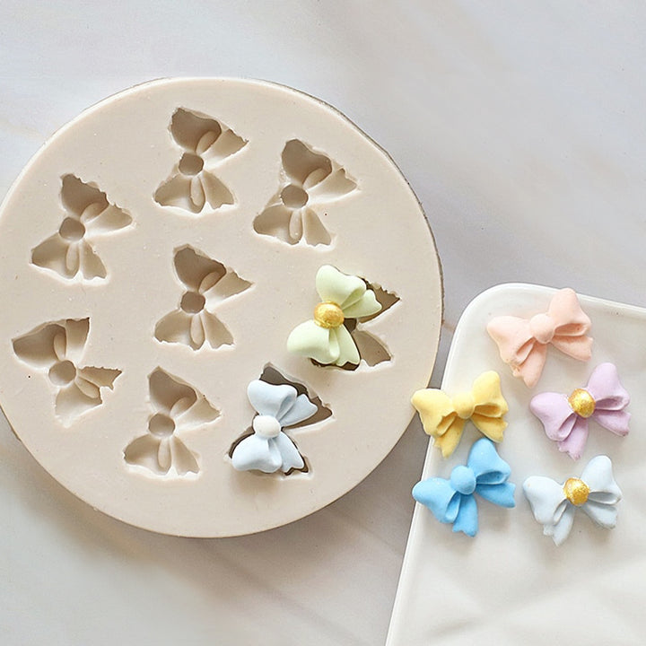 Sweet &amp; Pretty Bow 8 Cavity
